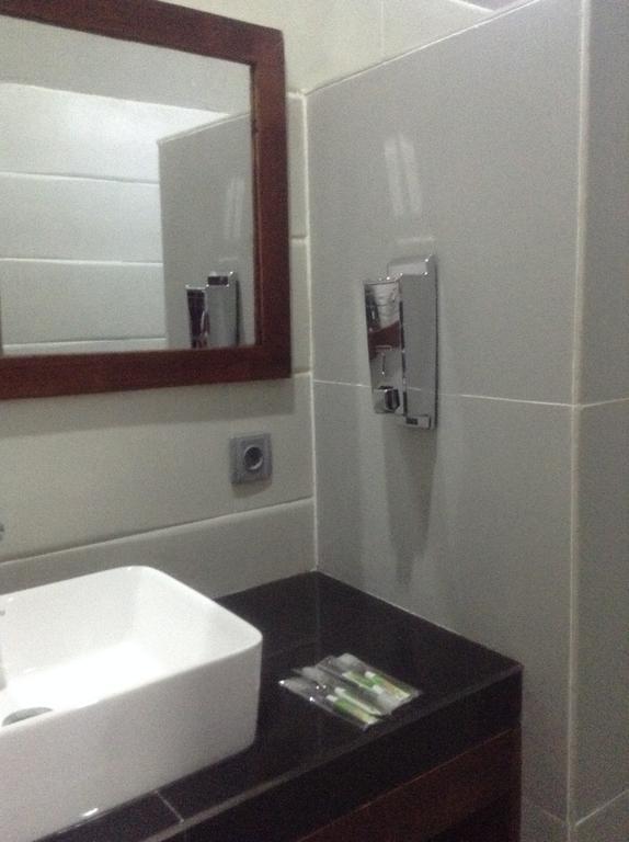 Rasti Homestay Kuta  Exterior photo
